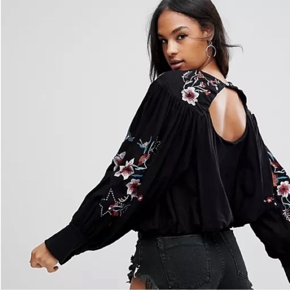 FREE PEOPLE Lita Embroidered Top Fairy Goth Cutout Balloon Sleeve Boho Black S - Picture 2 of 16